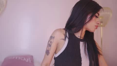 Snapshot of driana_hoffman chatting on March 2026 01:06:02 PM DRIANA online show from March 2026 01:06:02 PM