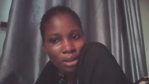 Snapshot of drippingpussy__ chatting on November 2025 02:52:02 PM drippingpussy__ online show from November 2025 02:52:02 PM