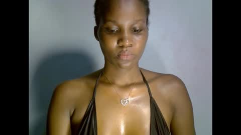 Snapshot of drippingpussy__ chatting on December 2025 06:24:02 PM drippingpussy__ online show from December 2025 06:24:02 PM