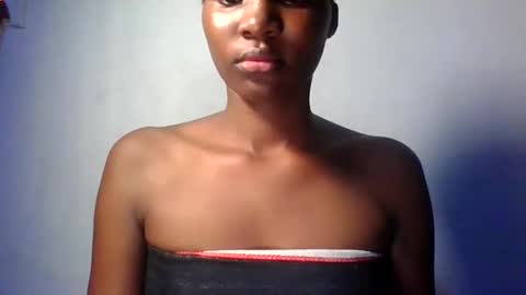 Snapshot of drippingpussy__ chatting on December 2025 05:51:02 PM drippingpussy__ online show from December 2025 05:51:02 PM