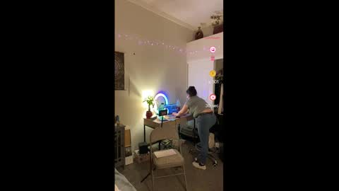 Drippy kitty  online show from February 2026 09:06:02 AM