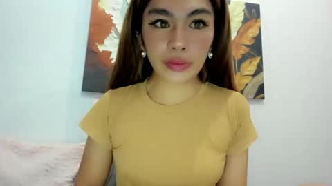 miss. Erika online show from May 2026 06:19:01 AM