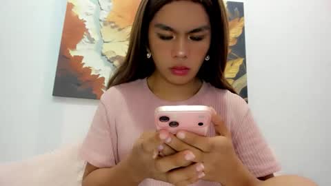 miss. Erika online show from May 2026 12:05:01 AM