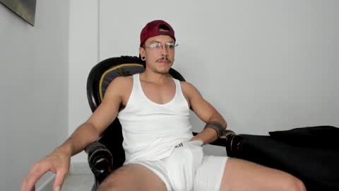 Snapshot of drizsx chatting on January 2025 05:11:02 AM drizsx online show from January 2025 05:11:02 AM