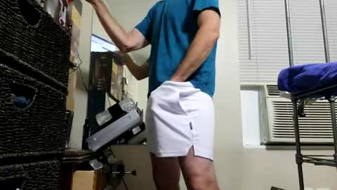 Snapshot of drmbigg chatting on June 2026 09:09:01 AM Hello Hope you enjoy what you see. I love attention in dirty talk and tips thickcock edging precum dirtyTalk C2C online show from June 2026 09:09:01 AM