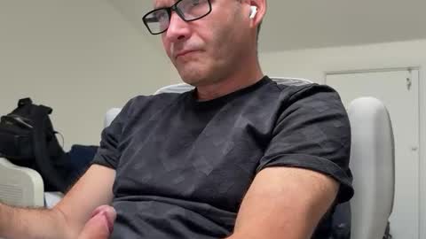 Snapshot of drnickarman chatting on October 2025 11:02:01 AM Nick online show from October 2025 11:02:01 AM