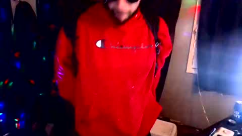 Snapshot of drogoloko233 chatting on February 2026 03:35:02 AM drogo lpkp online show from February 2026 03:35:02 AM