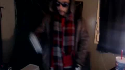 Snapshot of drogoloko233 chatting on February 2026 03:04:01 AM drogo lpkp online show from February 2026 03:04:01 AM