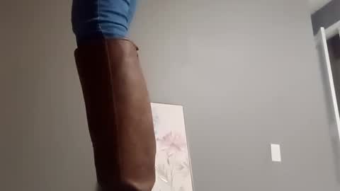 Snapshot of dropdcharlton chatting on November 2025 07:08:02 AM dropdcharlton online show from November 2025 07:08:02 AM