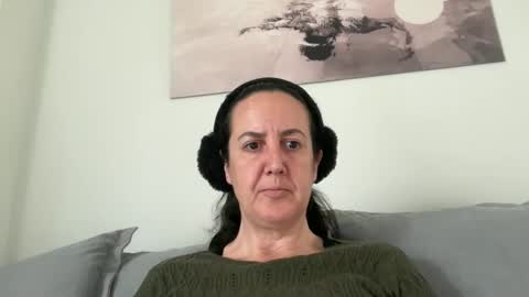 Dr. Resa online show from April 2026 07:52:01 AM