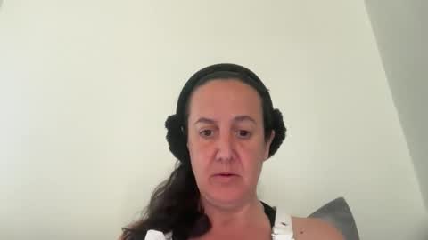 Dr. Resa online show from May 2026 08:19:01 AM