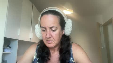 Dr. Resa online show from June 2026 09:10:02 AM