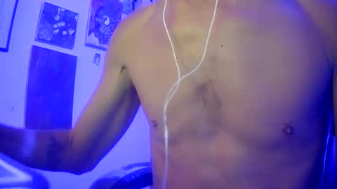 Snapshot of druedowm chatting on October 2025 08:29:01 AM druedowm online show from October 2025 08:29:01 AM