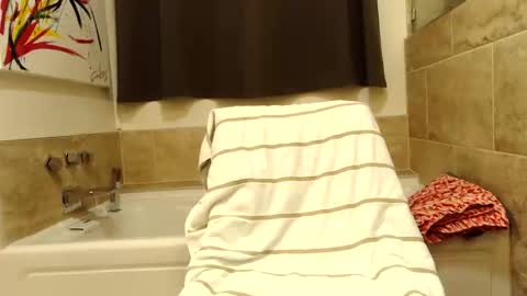 Snapshot of drummersrock92118 chatting on December 2025 12:34:02 PM drummersrock92118 online show from December 2025 12:34:02 PM