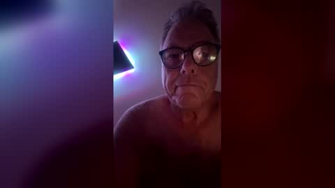 Snapshot of drummersrock92118 chatting on February 2026 01:20:01 PM drummersrock92118 online show from February 2026 01:20:01 PM