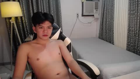 Arch online show from February 2025 07:06:01 PM