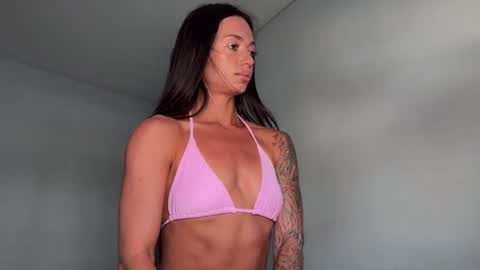 Bella online show from June 2026 03:04:01 AM