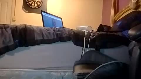 dtrain6969420 online show from October 2025 02:22:02 AM