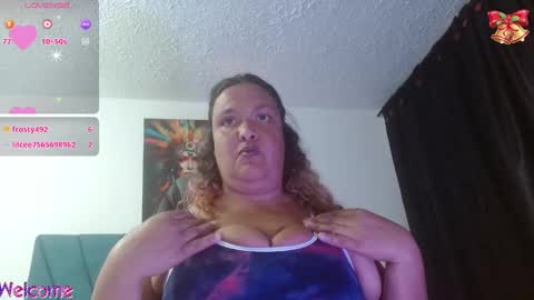 Snapshot of dubraska1 chatting on December 2024 08:10:02 PM Dubraska online show from December 2024 08:10:02 PM