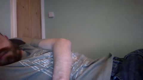 dude106954 online show from May 2026 05:25:02 AM