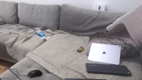 dudecuzbeo online show from March 2025 06:00:02 PM