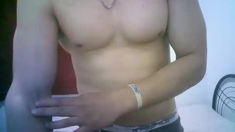 duhe1234 online show from September 2025 04:38:02 AM