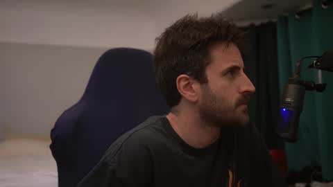 Snapshot of dukethedude chatting on December 2024 03:26:02 AM Duke online show from December 2024 03:26:02 AM