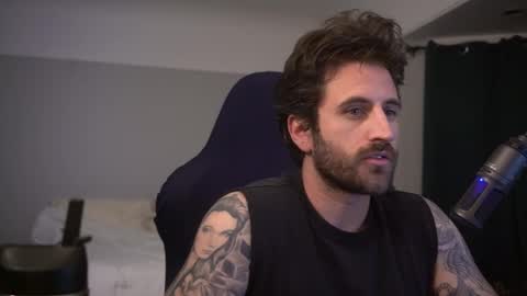 Snapshot of dukethedude chatting on March 2025 02:19:02 AM Duke online show from March 2025 02:19:02 AM