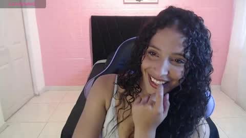 Snapshot of dulce1609 chatting on May 2026 07:42:02 PM dulce1609 online show from May 2026 07:42:02 PM