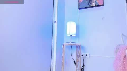 dulce__fiore07 online show from April 2026 12:07:01 PM