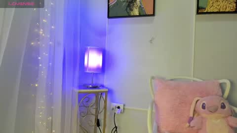 dulce__fiore07 online show from June 2026 12:08:01 PM