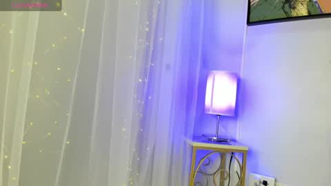dulce__fiore07 online show from June 2026 12:07:02 PM