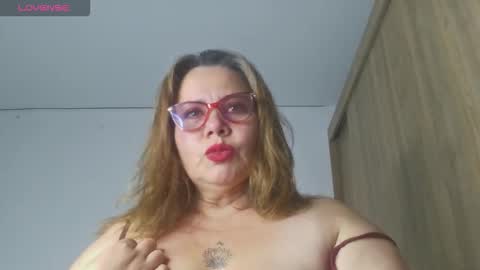 Im Dulce online show from March 2026 01:01:02 AM