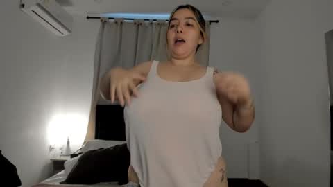 dulce brithany online show from March 2026 10:48:01 PM