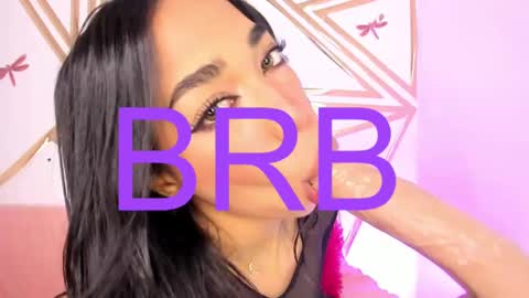 Dulce online show from November 2025 01:55:02 PM