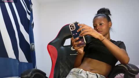 dulce_camx online show from March 2026 03:32:01 AM