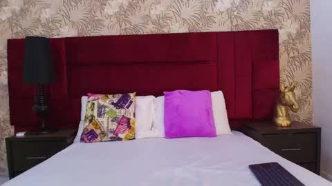 Snapshot of dulce_devil_ chatting on April 2026 11:35:01 AM Dulce online show from April 2026 11:35:01 AM