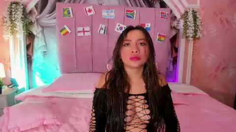Snapshot of dulce_girls chatting on June 2026 11:57:01 AM Dulce online show from June 2026 11:57:01 AM