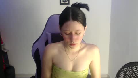 Snapshot of dulce_mauren chatting on September 2025 03:33:02 AM dulce_mauren online show from September 2025 03:33:02 AM