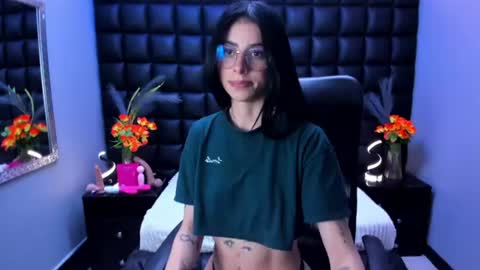 dulce_miiaa online show from June 2026 06:21:01 PM