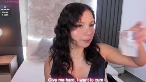 Snapshot of dulce_natyy chatting on February 2026 02:24:01 AM N A T Y online show from February 2026 02:24:01 AM