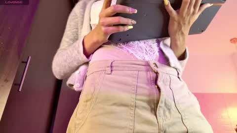 dulce_stormy online show from February 2026 12:09:01 PM