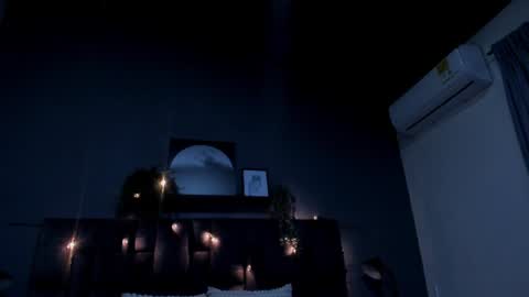 DULCE AURORA online show from June 2026 02:43:02 AM