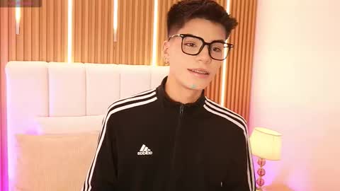 Snapshot of dulcey_ chatting on March 2026 05:35:01 AM Dulcey online show from March 2026 05:35:01 AM