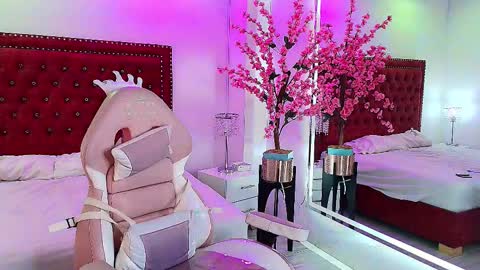 dulcinea_grayy online show from December 2025 11:48:01 AM