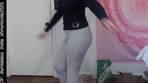 Snapshot of dumlala chatting on March 2026 08:04:01 PM the only advantage you have over me is that u can kiss my ass and i cant online show from March 2026 08:04:01 PM