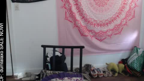 Snapshot of dumlala chatting on April 2026 01:00:02 PM the only advantage you have over me is that u can kiss my ass and i cant online show from April 2026 01:00:02 PM