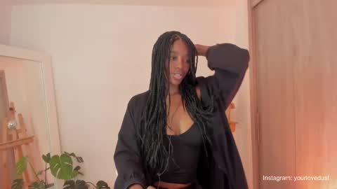 Snapshot of duna_du chatting on December 2024 03:59:01 PM My birthday is tomorrow November 30 online show from December 2024 03:59:01 PM