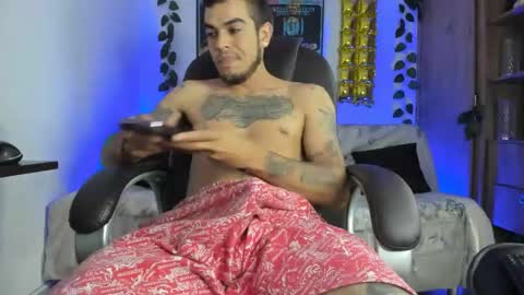 Snapshot of duncansmit chatting on January 2025 01:42:02 PM Duncan online show from January 2025 01:42:02 PM