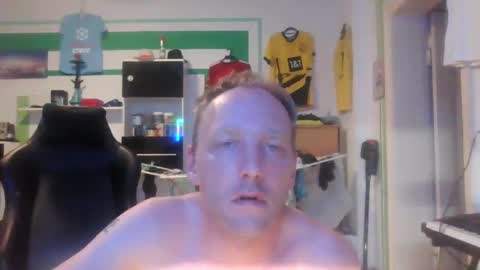 Snapshot of dunky_31 chatting on March 2025 11:16:02 PM dunky_31 online show from March 2025 11:16:02 PM